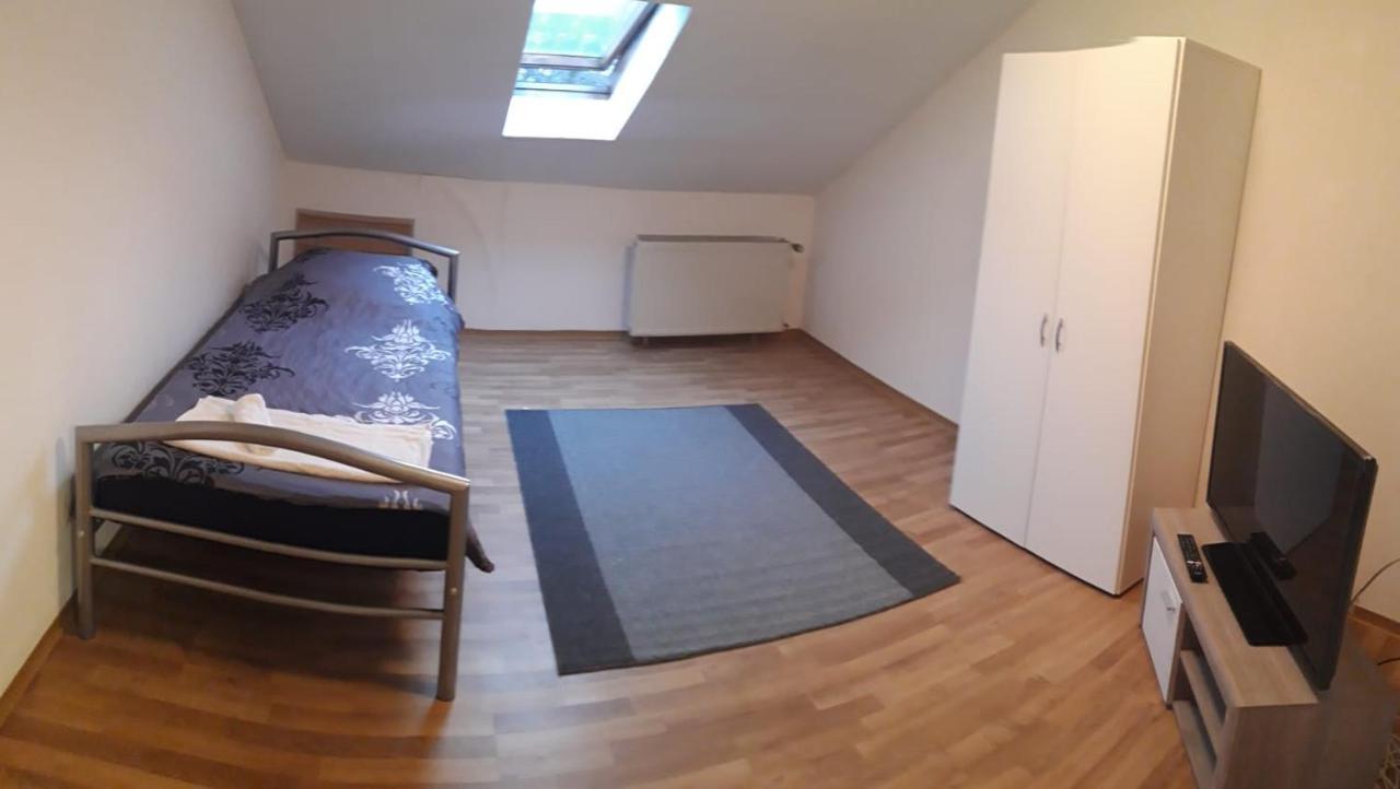 Ferienwohnung In Erftstadt Exteriér fotografie